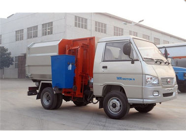 Chine FOTON 4X2 2000 litres de petit camion à ordures de décharge, 6 mini camion à ordures des roues 2cbm fournisseur