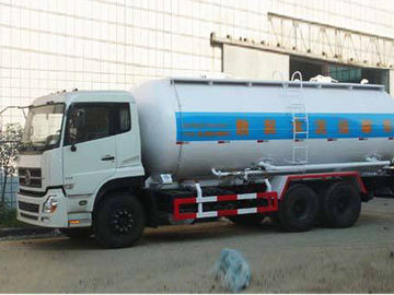 Chine Camion de ciment en vrac de Dongfeng 6x4 26 - 32 CBM 32000 litres de camion de poudre fournisseur