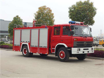 Chine 4x2 professionnel 4000 litres de l'eau de sapeur-pompier de camion 4m3 TS16949 de délivrance a approuvé fournisseur