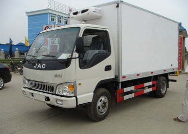 Chine 4x2 3 tonnes de congélateur de camion de boîte, camion de livraison réfrigéré avec le Roi thermo Unit fournisseur