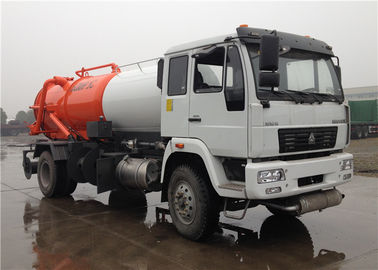 Chine Camion de réservoir d'eaux d'égout d'eau des roues 4000L de HOWO 6 + camion fécal 8000L de l'aspiration 4000L fournisseur