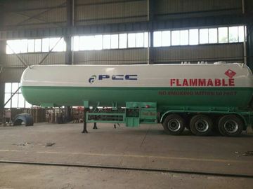 Chine 60000 litres de camion-citerne aspirateur de tri d'axe de remorque de propane de LPG de gaz de réservoir remorque semi 30 tonnes fournisseur
