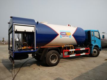 Chine HOWO 4X2 12000 litres de LPG de camion de gaz, 12cbm 6 tonnes de queue écourtée de camion de propane fournisseur