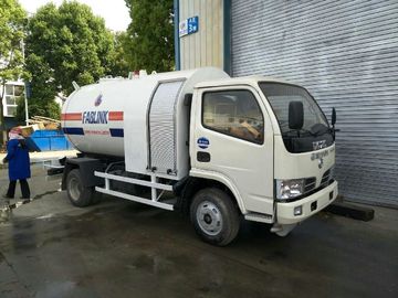 Chine 5M3 2,5 tonnes de queue écourtée de camion 5000L 2.5T CSCBOB de LPG avec les cylindres remplissants de LPG fournisseur
