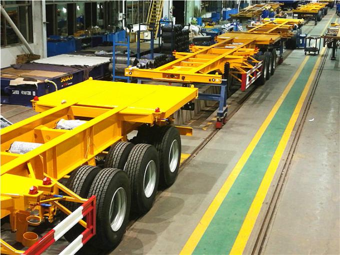 Remorque célèbre de camion d'excavatrice de couche horizontale de tonne de la Chine CLW 40-60 et basses remorques à plat